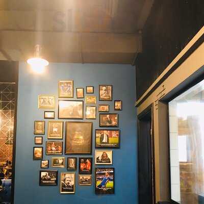 ‪abzi's House Of Burger‬