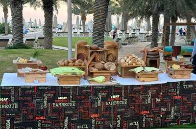 ‪al Manara Beach Bar‬