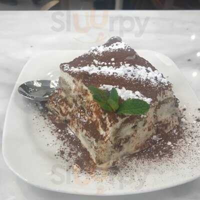 ‪800 Degrees Neopolitan Pizzeria‬