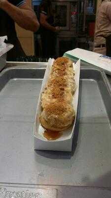 ‪cinnabon - Mushriff Mall‬