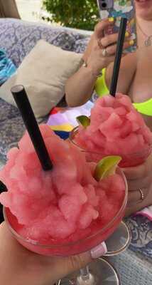 ‪firefly Lounge‬