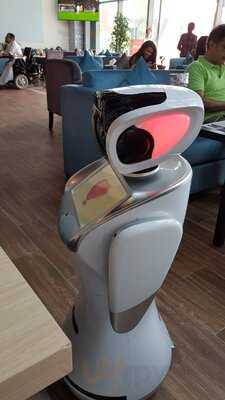 ‪whisper Restaurant & Cafe‬