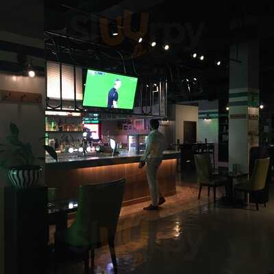 ‪café Artois By Bridgewater‬