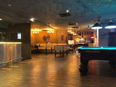 ‪bff Pub And Sports Bar‬