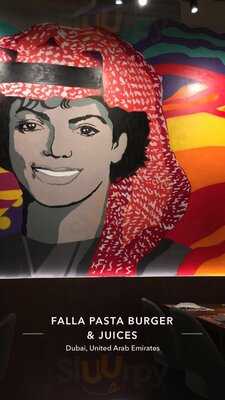 ‪falla Pasta Burger & Juices‬
