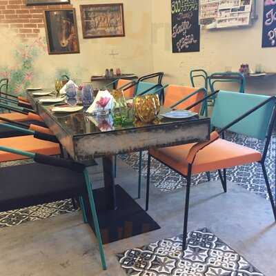 ‪taste Of Persia‬