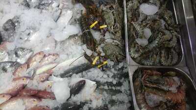 مطعم سلة الصياد للمأكولات البحرية