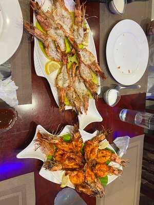 مطعم سلة الصياد للمأكولات البحرية