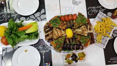 ‪beirut Restaurant & Grill‬