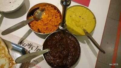 ‪aryaas Gourmet Veg‬