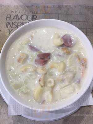 ‪royal Dining Restaurant‬