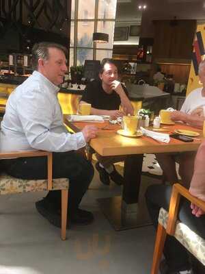 ‪the Talk Restaurant‬