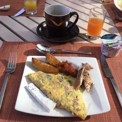 ‪the Talk Restaurant‬