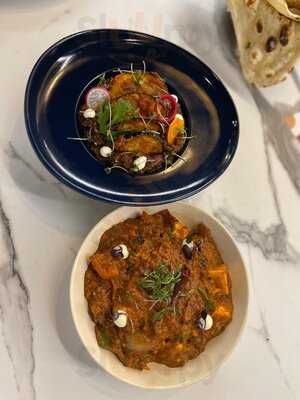 ‪the Yellow Chilli‬