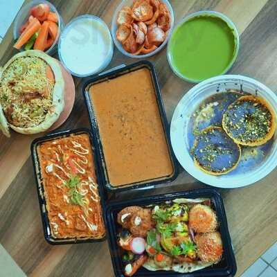 ‪the Yellow Chilli‬