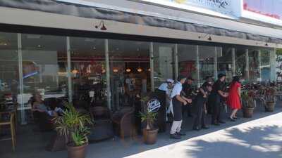 ‪johnny Rockets‬