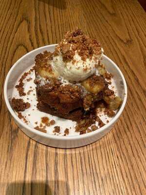 ‪tashas Al Jalila‬