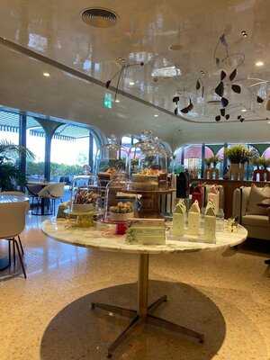 ‪tashas Al Jalila‬