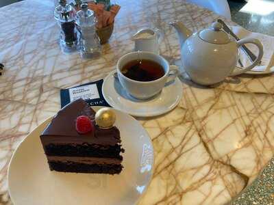 ‪tashas Al Jalila‬