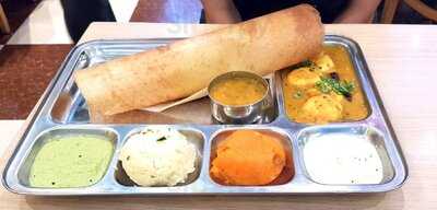 ‪saravanaa Bhojan Shala Restaurant‬