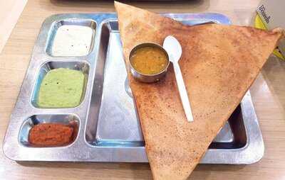 ‪saravanaa Bhojan Shala Restaurant‬