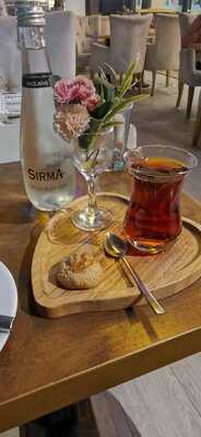 ‪by Sabri Restaurant & Cafe‬