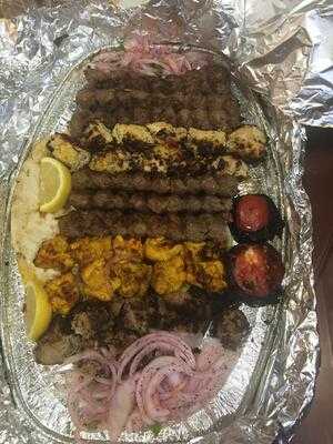 ‪noon-o-kabab Restaurant‬