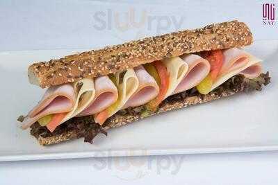 ‪nay Cafe Lounge‬