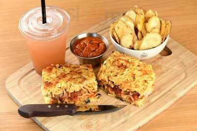 ‪the Carving Board Sandwiches‬