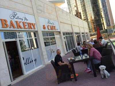 ‪rolling Pin Restaurant‬