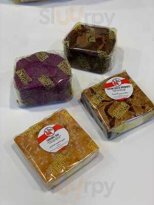 ‪max's All About Chicken - Dcc‬