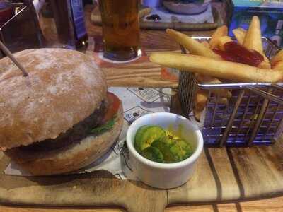 ‪mr.toad's Pub & Kitchen‬