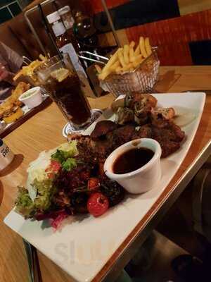 ‪mr.toad's Pub & Kitchen‬