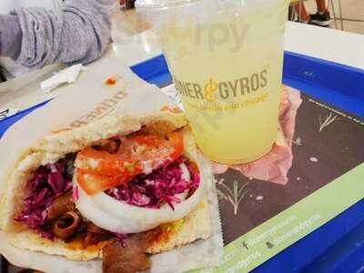 ‪doner And Gyros‬