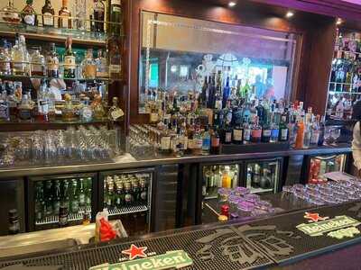 ‪the Golden Lion At Qe2‬