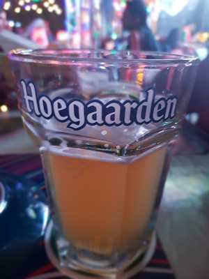 ‪rooftop Lounge‬