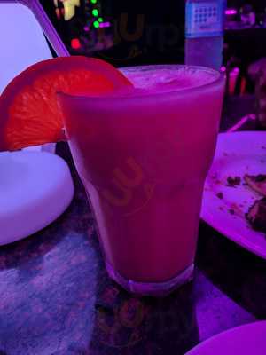 ‪rooftop Lounge‬