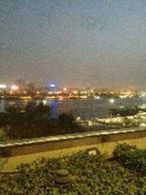 ‪apple Cafe Restaurant‬