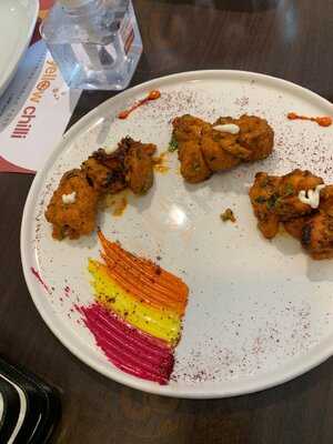 ‪the Yellow Chilli‬