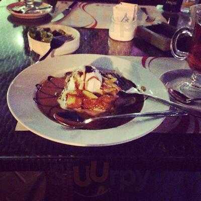 ‪camoon Restaurant & Cafe‬