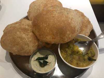 ‪sangam Restaurant & Sweets‬