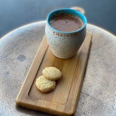 ‪chai And Co.‬