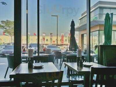 ‪pei Wei Asian Diner‬