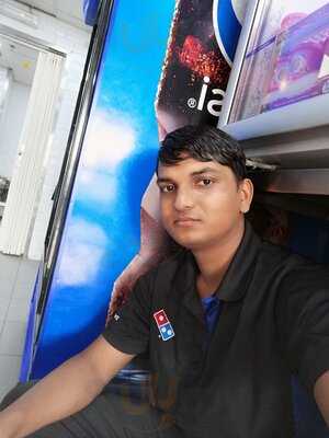 ‪domino's Pizza‬