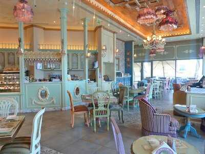 ‪shakespeare And Co. Dubai Science Park‬