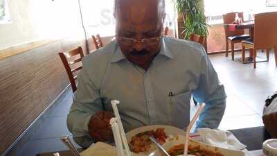 ‪golden Fork Restaurant‬