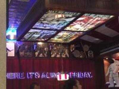 ‪t.g.i. Friday's‬