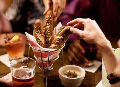 ‪t.g.i. Friday's‬