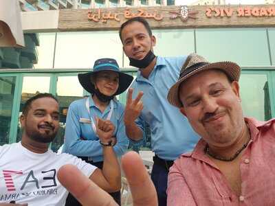 ‪h2o Pool Bar & Restaurant‬