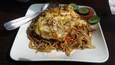 ‪golden Myanmar‬